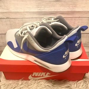 Nike Air Max Tavas Size 14